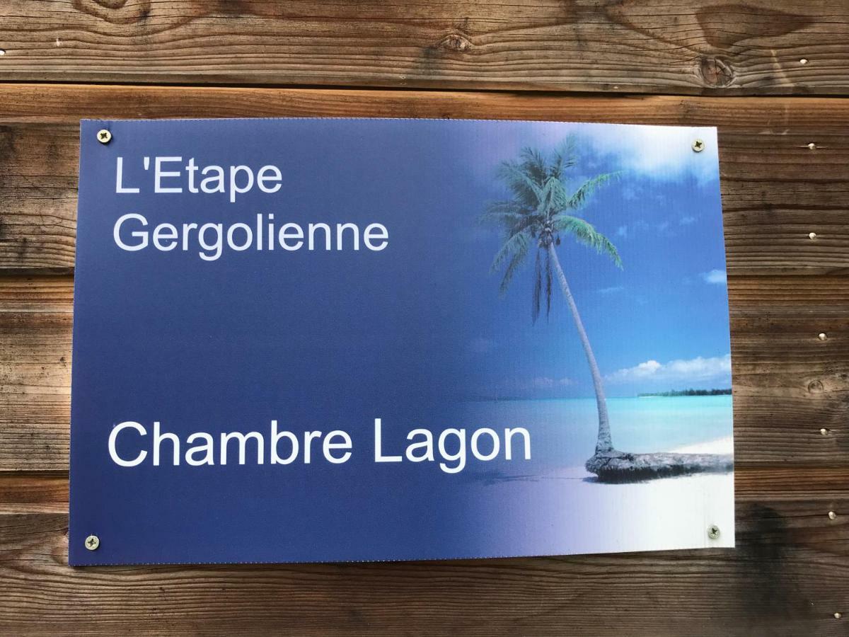 Le Lagon Jargeau Exterior photo